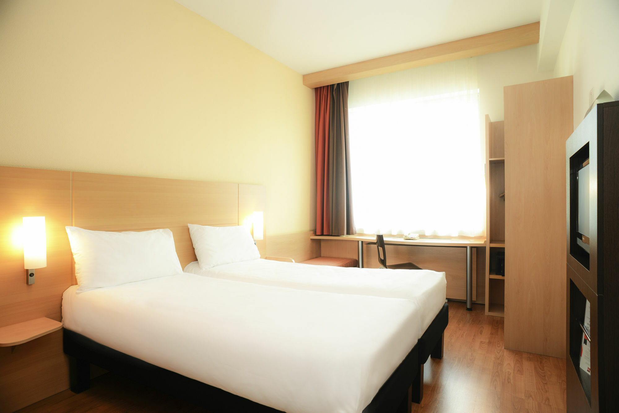 B&B Hotel Les Sables-D'Olonne Centre Gare Ngoại thất bức ảnh